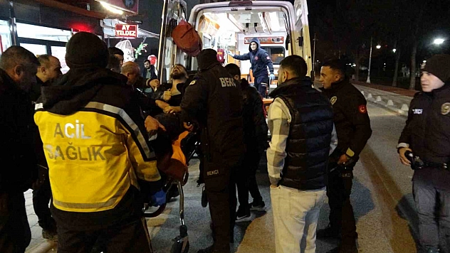 Husumetlisini silahla yaraladı