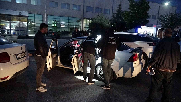 Malatya'da silahlı ve bıçaklı kavga: 1 yaralı, 2 gözaltı