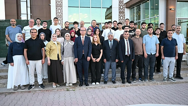 Malatya'da imam hatip lisesinden büyük başarı: 53 öğrenci üniversiteli oldu