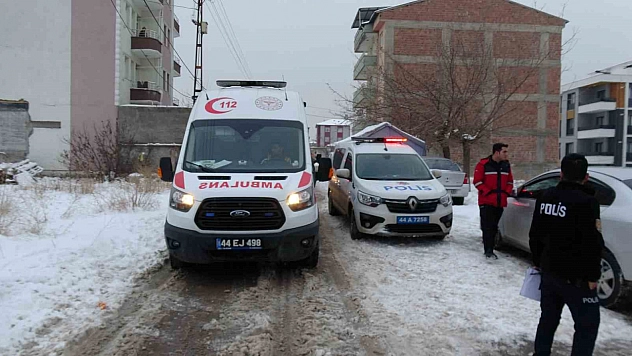 Malatya'da doğalgaz şüphesi, karı koca hastanelik oldu