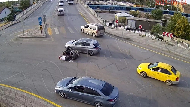 Malatya'da kaza anları saniye saniye kameralarına yansıdı