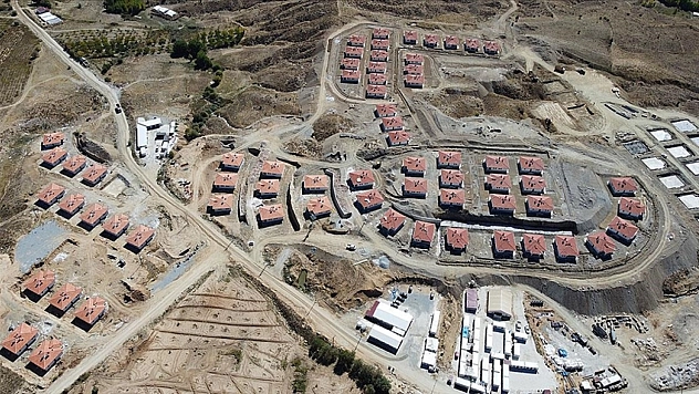 Malatya'da kırsalda 15 bin 700 konutun yapımına başlandı