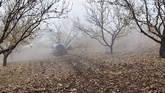 Malatya'da Kış Hazırlığı Başladı: Kayısı Bahçelerinde İlaçlama Mesaisi