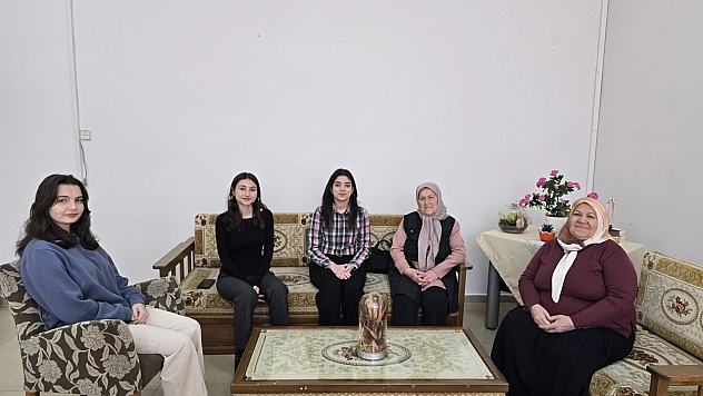 Malatya'da kuşaklar buluştu: Gençler ve büyükler aynı masada