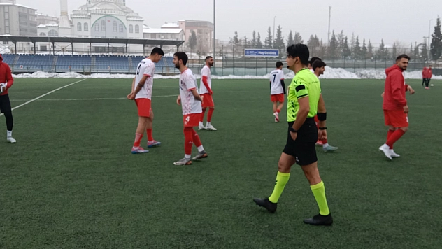 Malatya'da maç başlamadan bitti