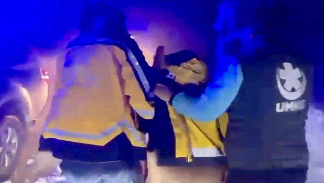 Malatya'da mahsur kalan 70 yaşındaki hasta kurtarıldı