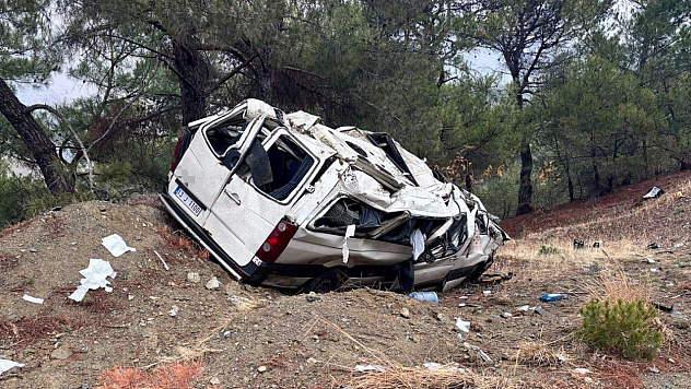 Malatya'da minibüs takla attı: 1 yaralı