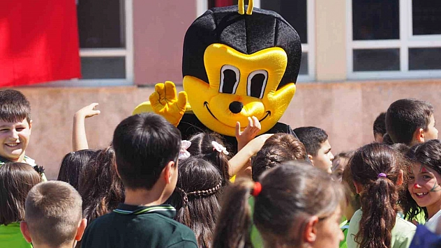 Malatya'da öğrenciler yeni eğitim yılına şenlikle başladı