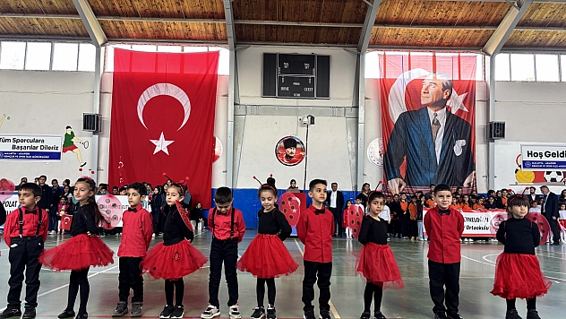 Malatya'da Miniklerin Gösterisi Büyük Beğeni Topladı