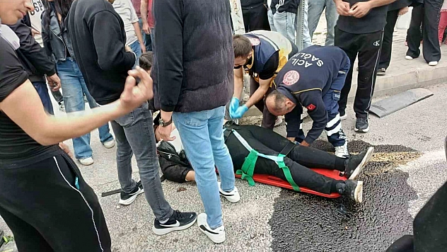 Malatya'da kavşakta kaza: Motosiklet sürücüsü ağır yaralandı