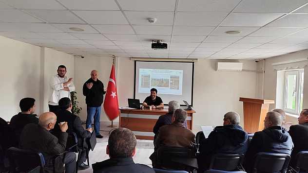 Malatya'da muhtarlara toprak haritası anlatıldı