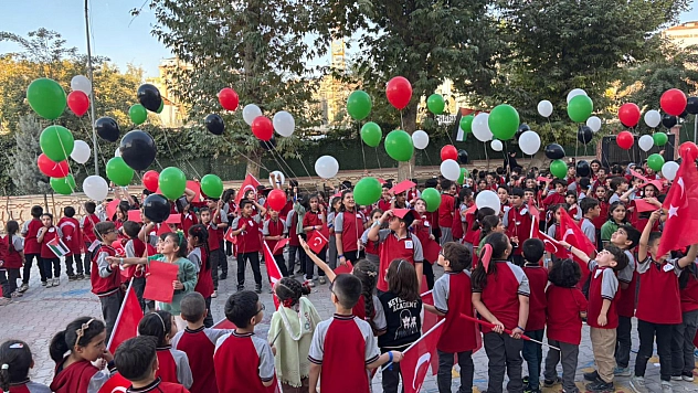 Malatya'da öğrencilerden Filistin'e destek