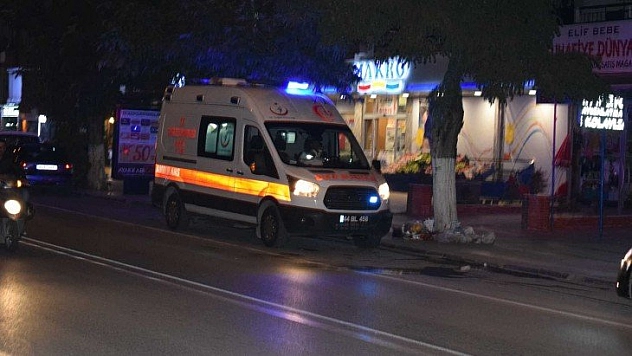 Yaşlı kadına çarptı