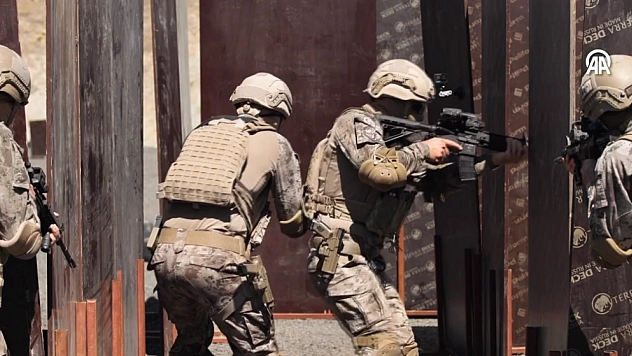 Malatya'da PÖH Timlerinden Gerçeği Aratmayan Tatbikat