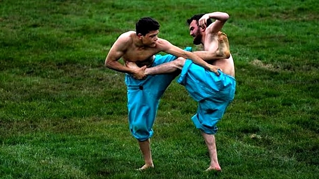 Malatya'da şalvar güreşi antrenörlerini bekliyor!