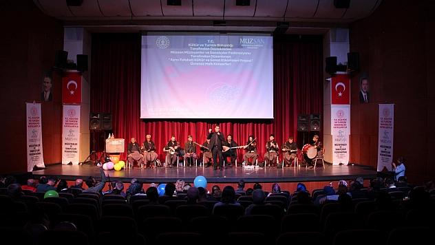 Malatya'da sanatçılara destek konseri