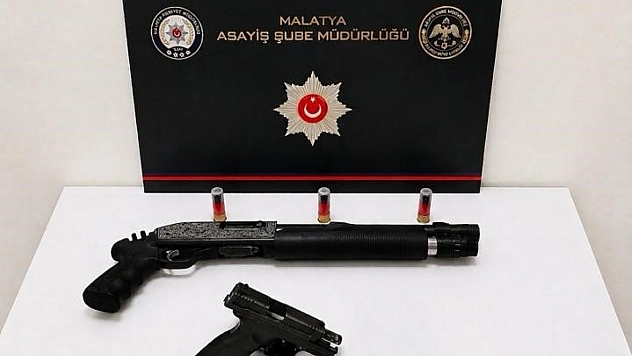 Malatya'da 19 yaşındaki genci yaraladılar: Saldırganlar yakayı ele verdi