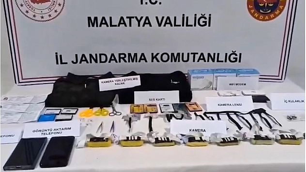 Malatya'da Sınavlarda Akıl Almaz Düzenek!