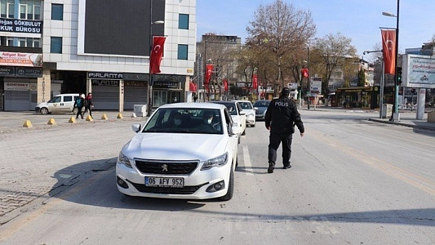 Kısıtlamaya uyuluyor