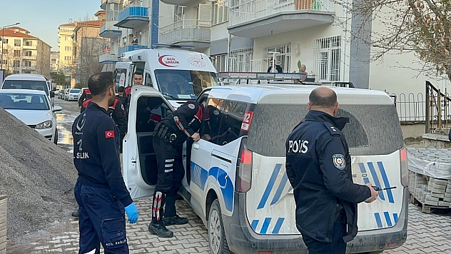 Malatya'da sokak ortasında dehşet! Baba ve oğlu bıçaklayıp kaçtılar!