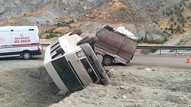 Malatya'da tünel çıkışında tarım işçilerini taşıyan minibüs devrildi