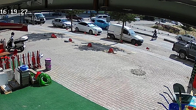 Malatya'da kaza ucuz atlatıldı: Çarpmamak için refüje fırladı!