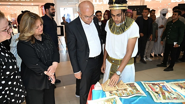 Malatya'da uluslarararası öğrencilerin eserleri sergilendi