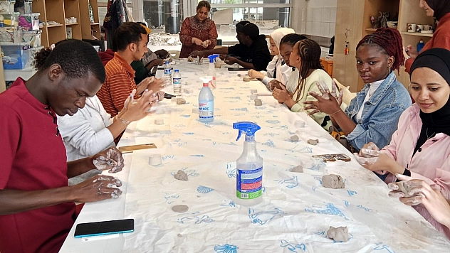 Malatya'da uluslararası öğrenciler seramik workshopta buluştu