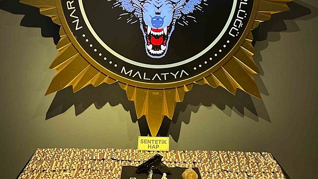 Malatya'da Sokak Satıcılarına Operasyon: Binlercesi Ele Geçirildi