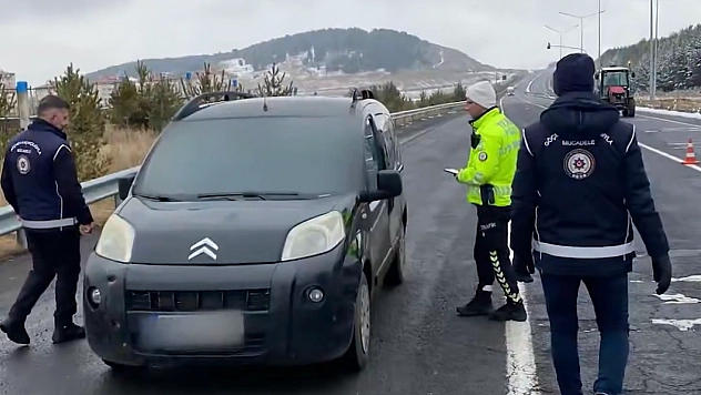 Göçmen operasyonu: 972 Yakalandı