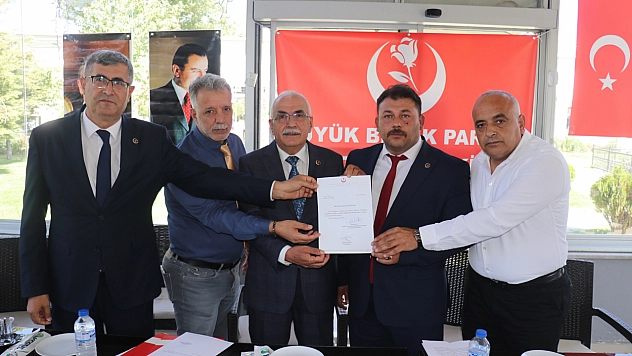 Malatya'da bayrak değişimi: Duman göreve başladı