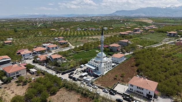 Malatya'da yeniden inşa edildi! 600 kişi aynı anda ibadet edebilecek…