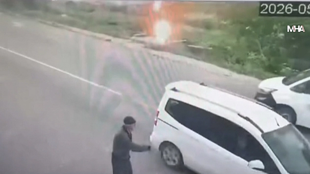 Malatya'da yıldırım düştü: O anlar saniye saniye kaydedildi