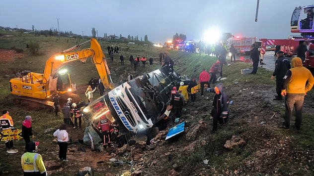 Malatya'da yolcu otobüsü şarampole devrilmişti: Yaralıların durumu belli oldu