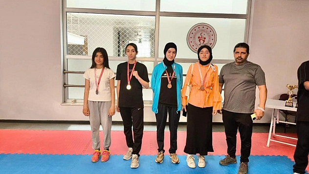 Malatya'da düzenlendi: Madalyaları komşu topladı!