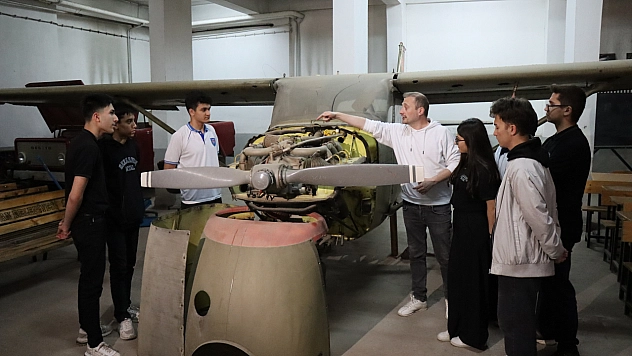 Malatya'dan hibe edilen uçaklar geleceğin havacılarını yetiştiriyor