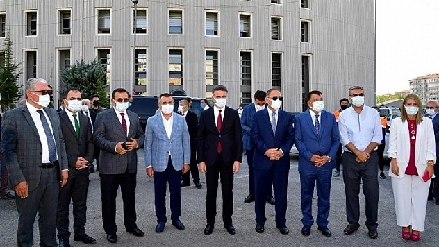 Sel bölgesine yardım