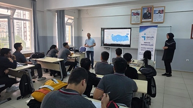 Malatya İŞKUR'dan liseli gençlere kariyer desteği