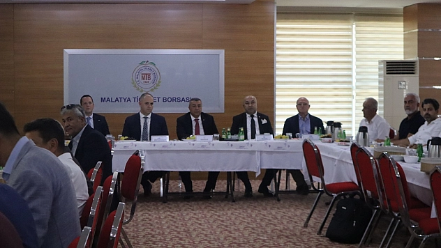 Malatya Kayısısında pestisit tehlikesi sürüyor: Milyonluk depolar kurtarmıyor….