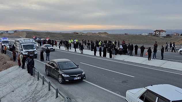 Malatya Kuzey Çevre Yolunda Feci Kaza: 17 Yaşındaki Genç Öldü