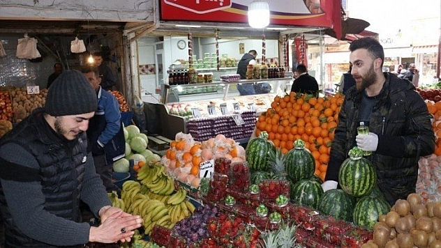 Malatya Sebze Pazarı korona virüs önlemlerini aldı