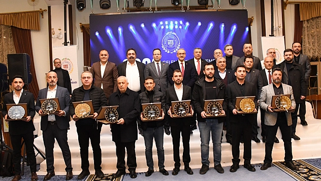 Malatya Ticaret Borsası'ndan Kayısı İhracatçılarına Vefa: İlk 10 Firmaya Plaket