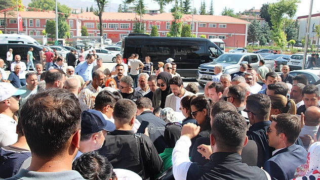 Malatyalı depremzede mağdurları: Bakan Kurum'a ulaşamadı