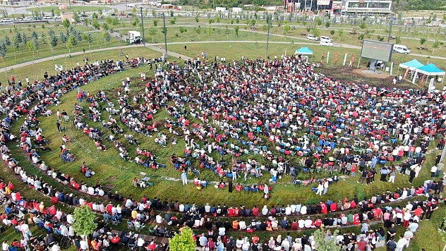 Malatya'da tarihi gün: Yüz binler tek yürek oldu!