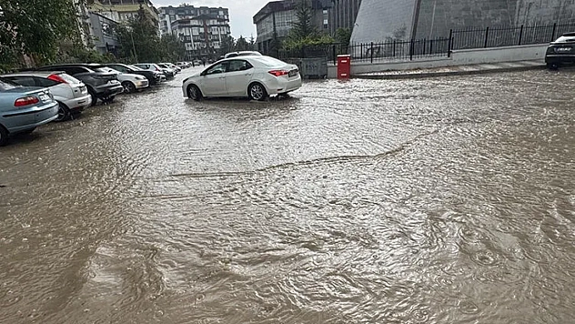Malatyalılar şemsiyeleri hazırlayın! Gök gürültülü sağanak geliyor!