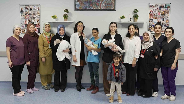 Malatya'da 750 gram doğup 400 grama kadar düştüler: Hayata sıkı sıkı sarıldılar!