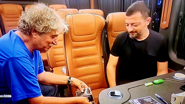 Mehmet Erdem'den samimi açıklamalar: Malatya'daki düğünlerden müzik listelerinin zirvesine