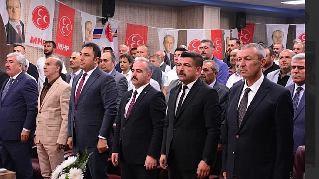 MHP Kuluncak'ta Cahit Aslan yeniden başkan seçildi