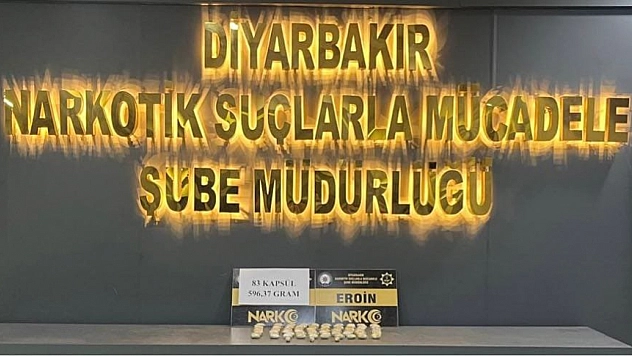 Midesinden 83 kapsül eroin çıktı!