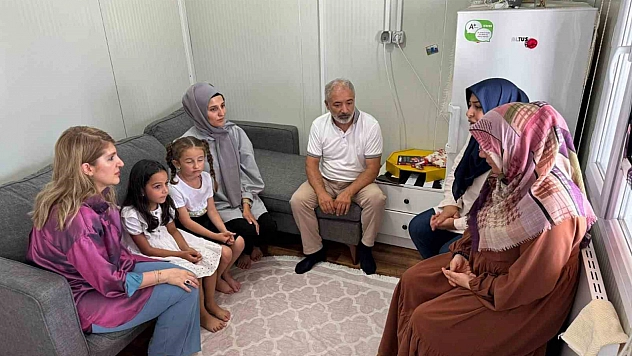 Malatya'da Çilek Festivali Coşkusu